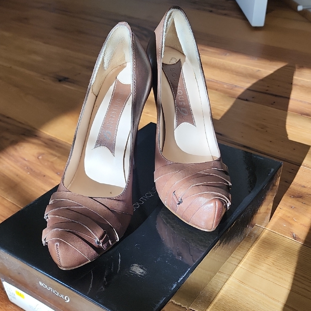 Boutique 9 Brown Women's Heels